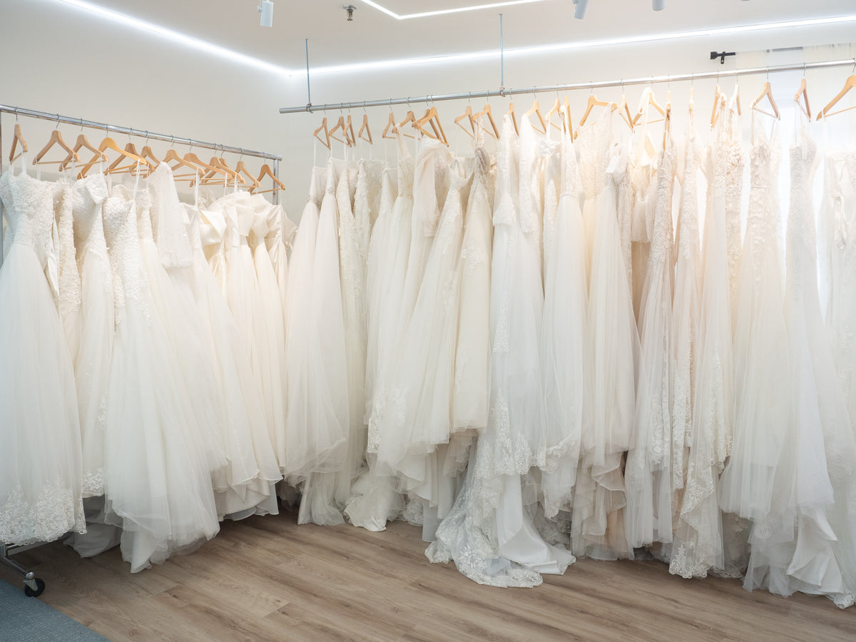 Wedding Gown Rental (Indoor Only) Add On – Small Wedding Venue Toronto ...